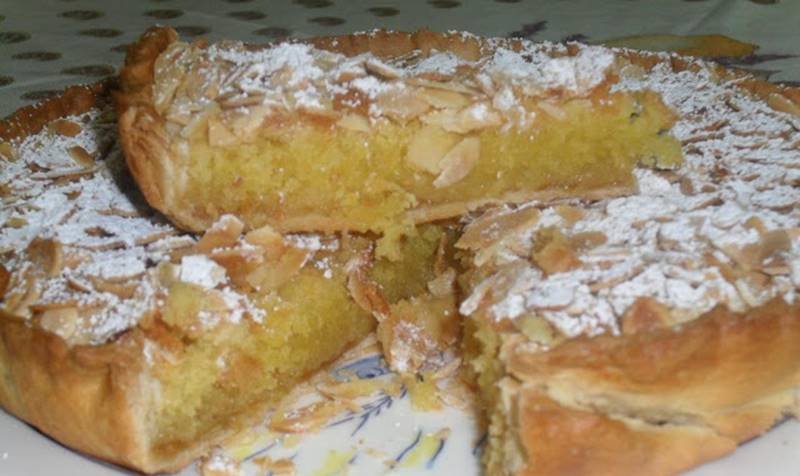 Tarte de amêndoa húmida