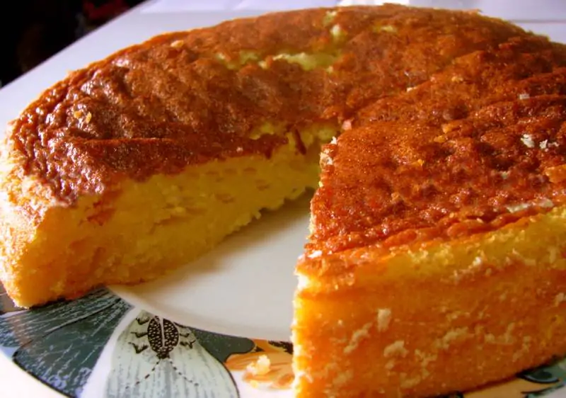 BOLO DE LEITE HÚMIDO