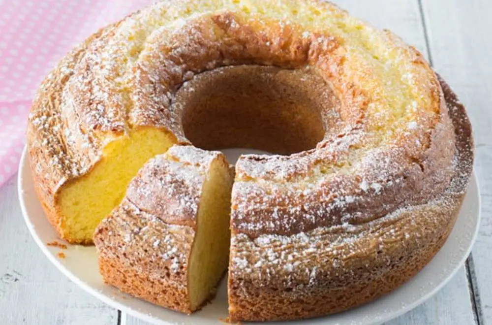 BOLO DE IOGURTE SEM ÓLEO 