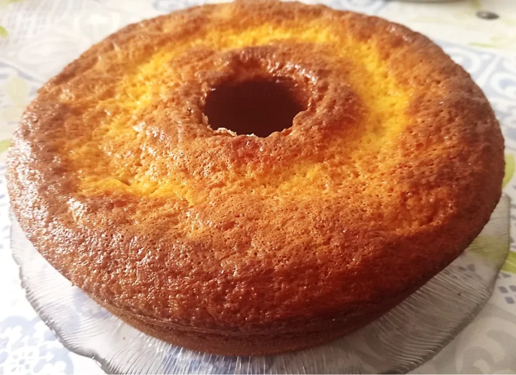 Bolo de Ananás simples e delicioso…