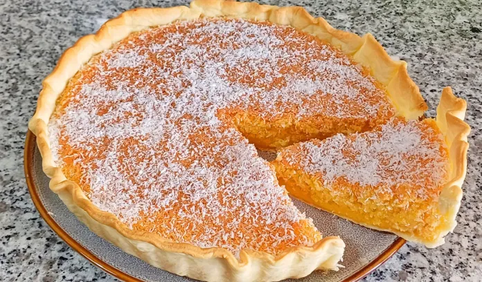Tarte de Coco e Laranja que fica maravilhosa